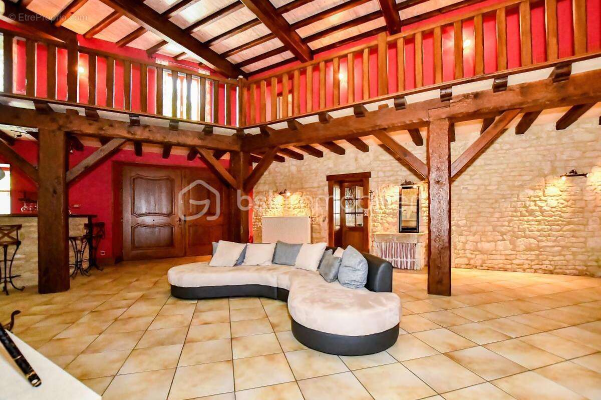 Maison à LIGNY-EN-BARROIS