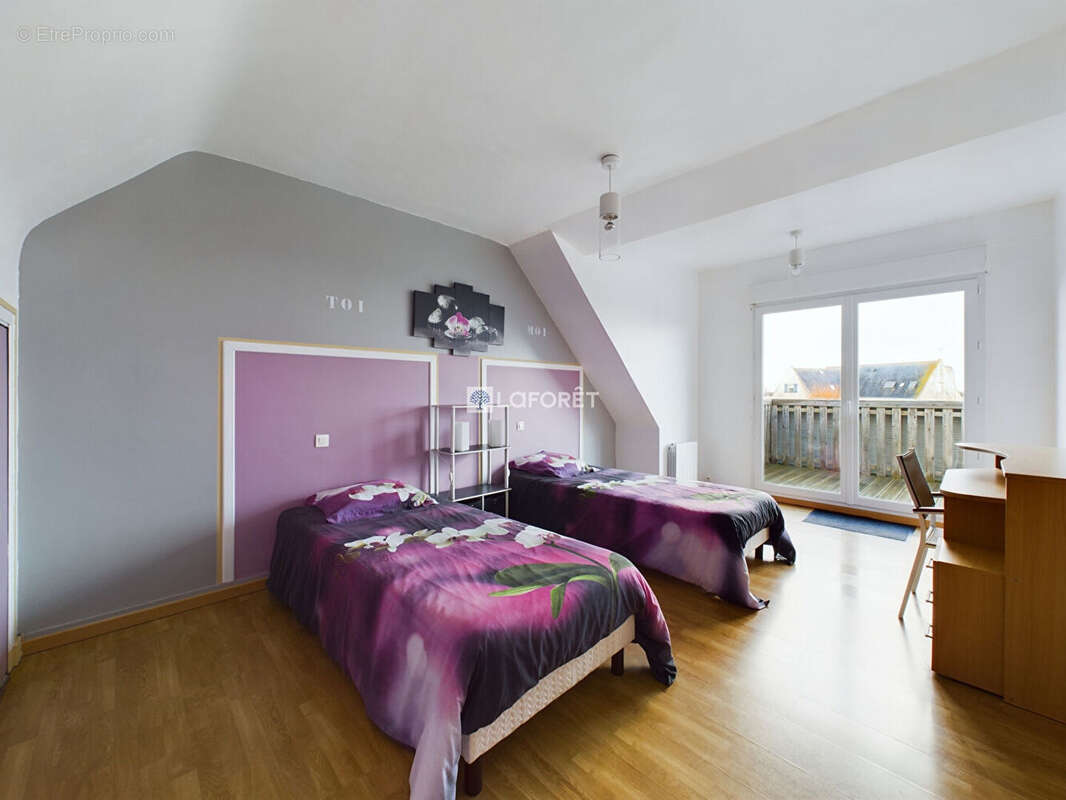 GUILVINEC - Maison T4 devant la plage avec vie de plain-pied - photo 12