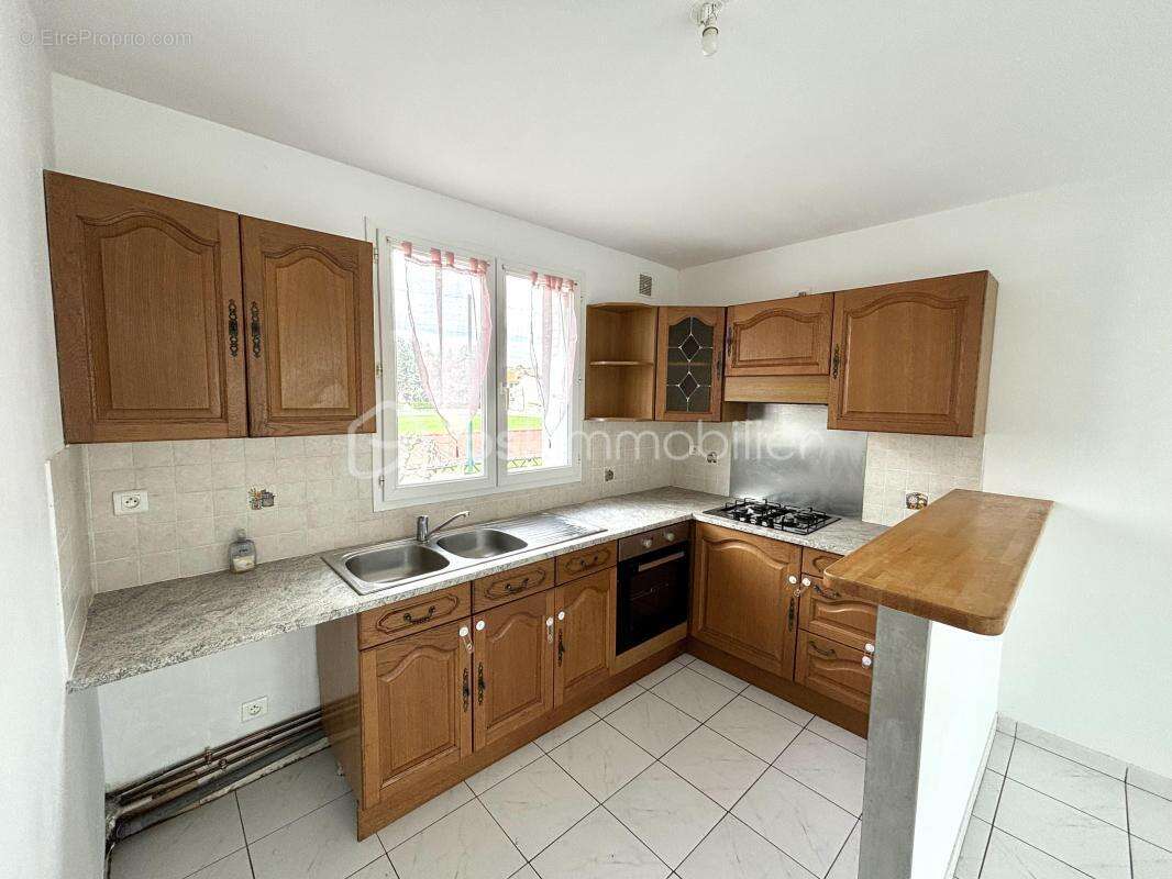 Maison à VIRY-CHATILLON