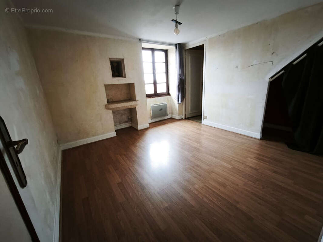 Maison à SERMOISE-SUR-LOIRE