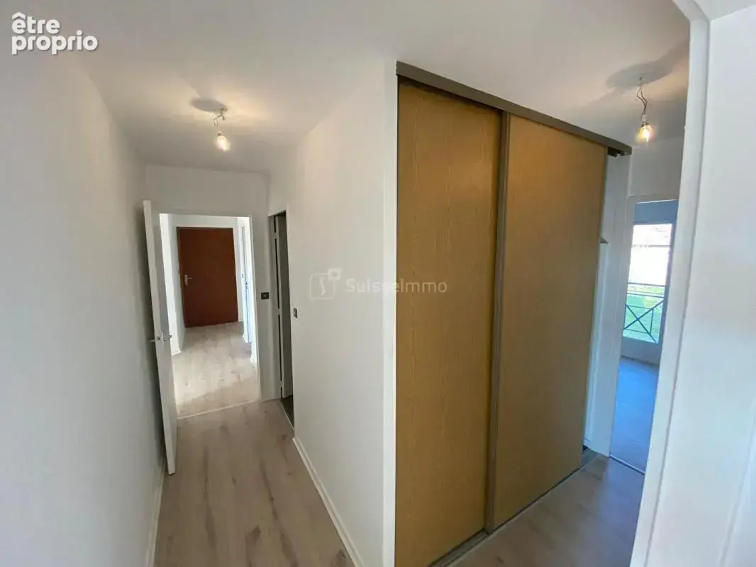 Appartement - 5 pièce(s) - 83 m2 - photo 9