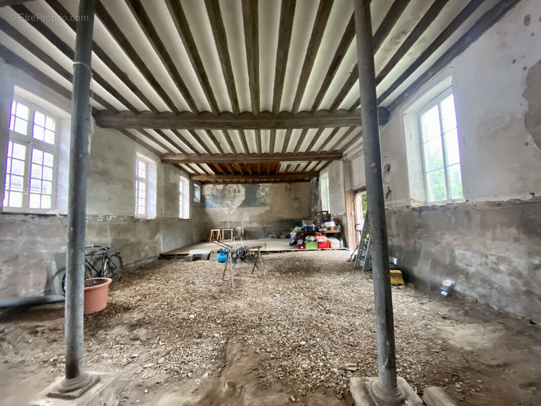 Maison à CHATILLON-EN-BAZOIS