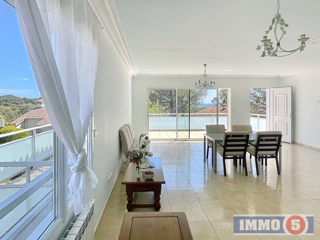 Maison à SAINT-RAPHAEL