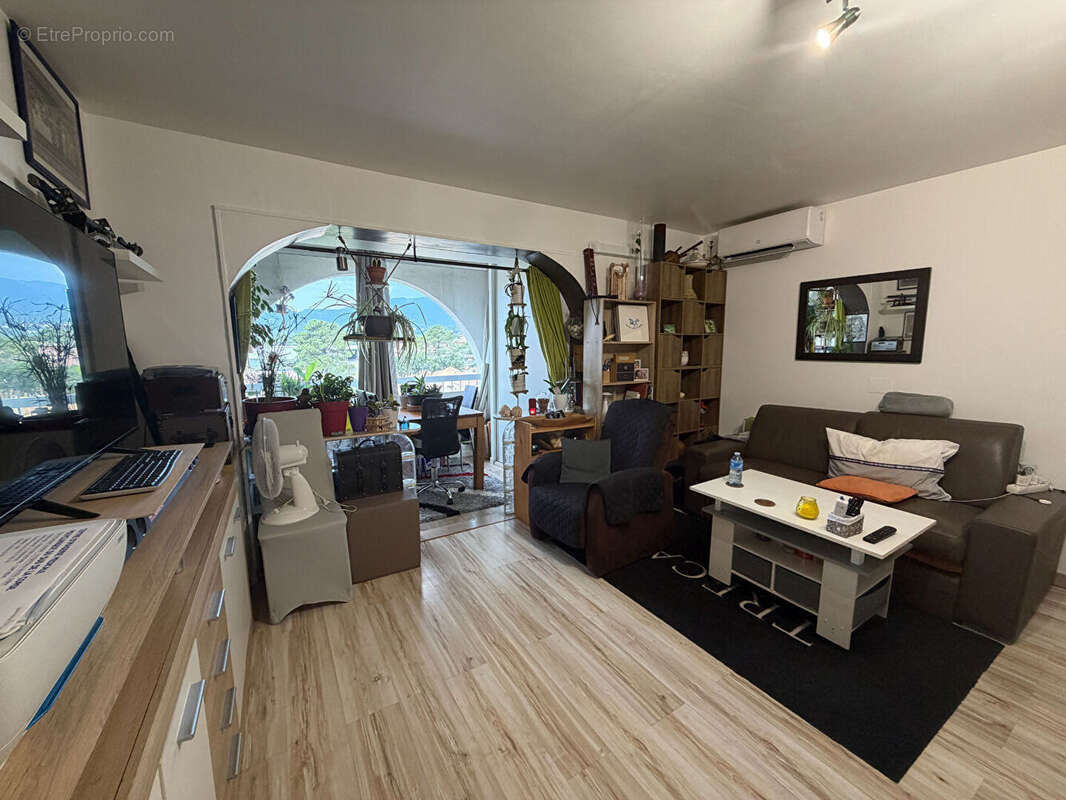 À vendre - Appartement 2 pièces de 45 m² - Porto-Vecchio - photo 4