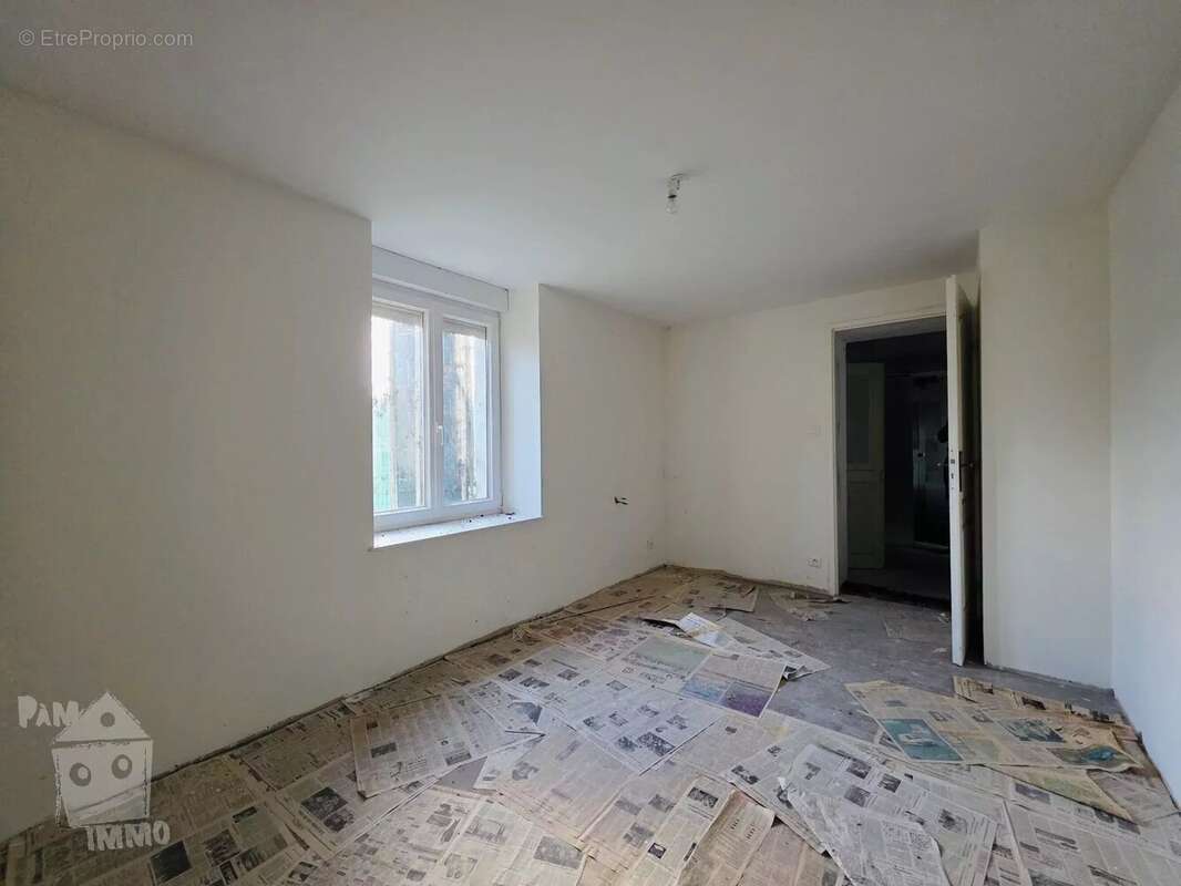 Maison à NOVIANT-AUX-PRES