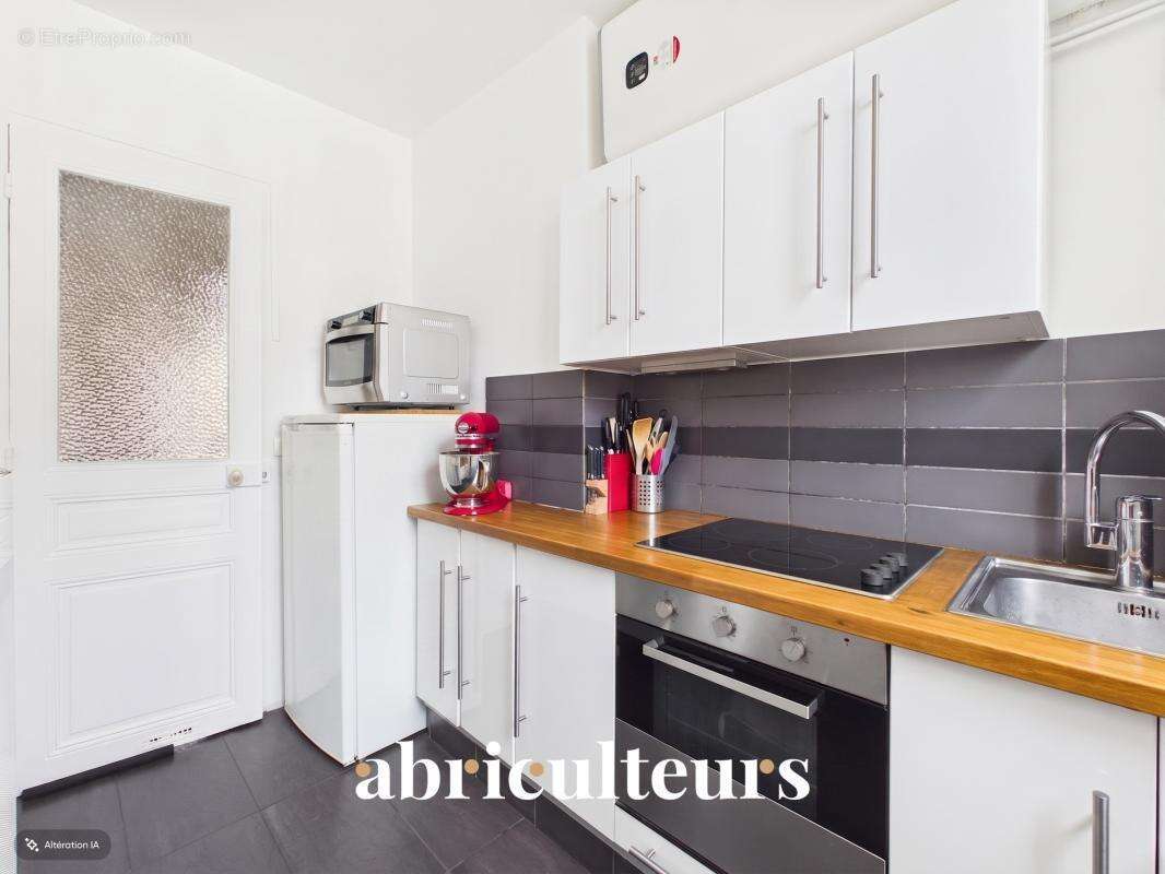 Charmant appartement - 61 m² - 3 pièces en vente à Saint-Mandé (94160) - photo 10