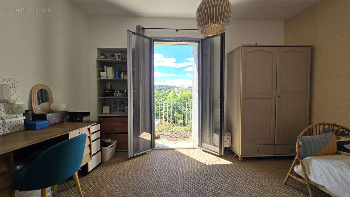 Maison à CAVEIRAC