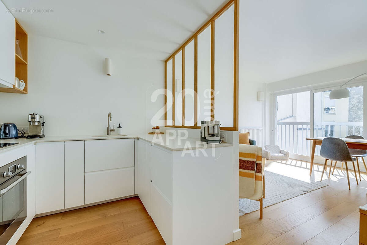 Appartement à PARIS-20E