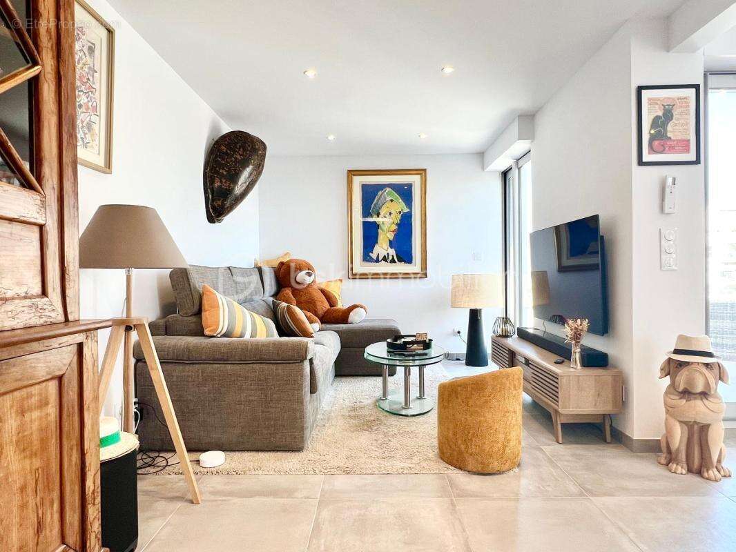 Appartement à CANDILLARGUES