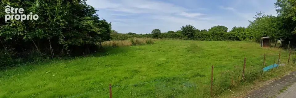 Terrain à SAINT-MARTIN-EN-CAMPAGNE