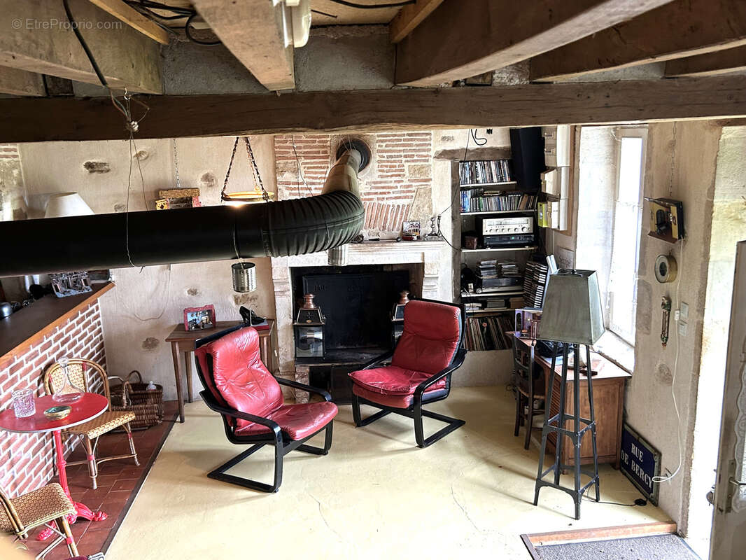 Maison à SAINT-BENIN-DES-BOIS