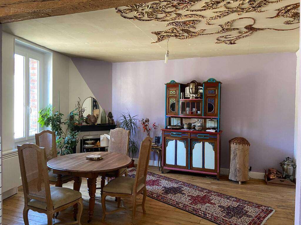 Maison à VILLIERS-SAINT-BENOIT