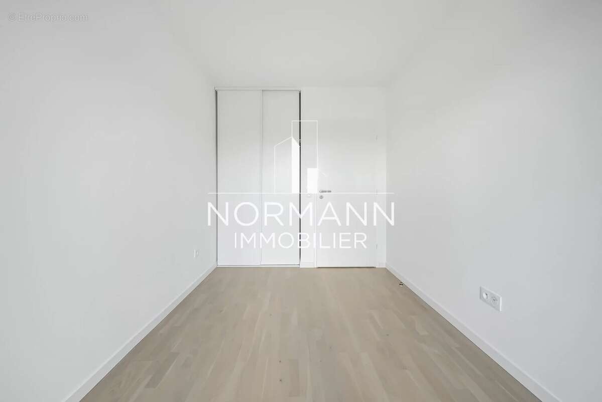 Appartement à SAINT-OUEN