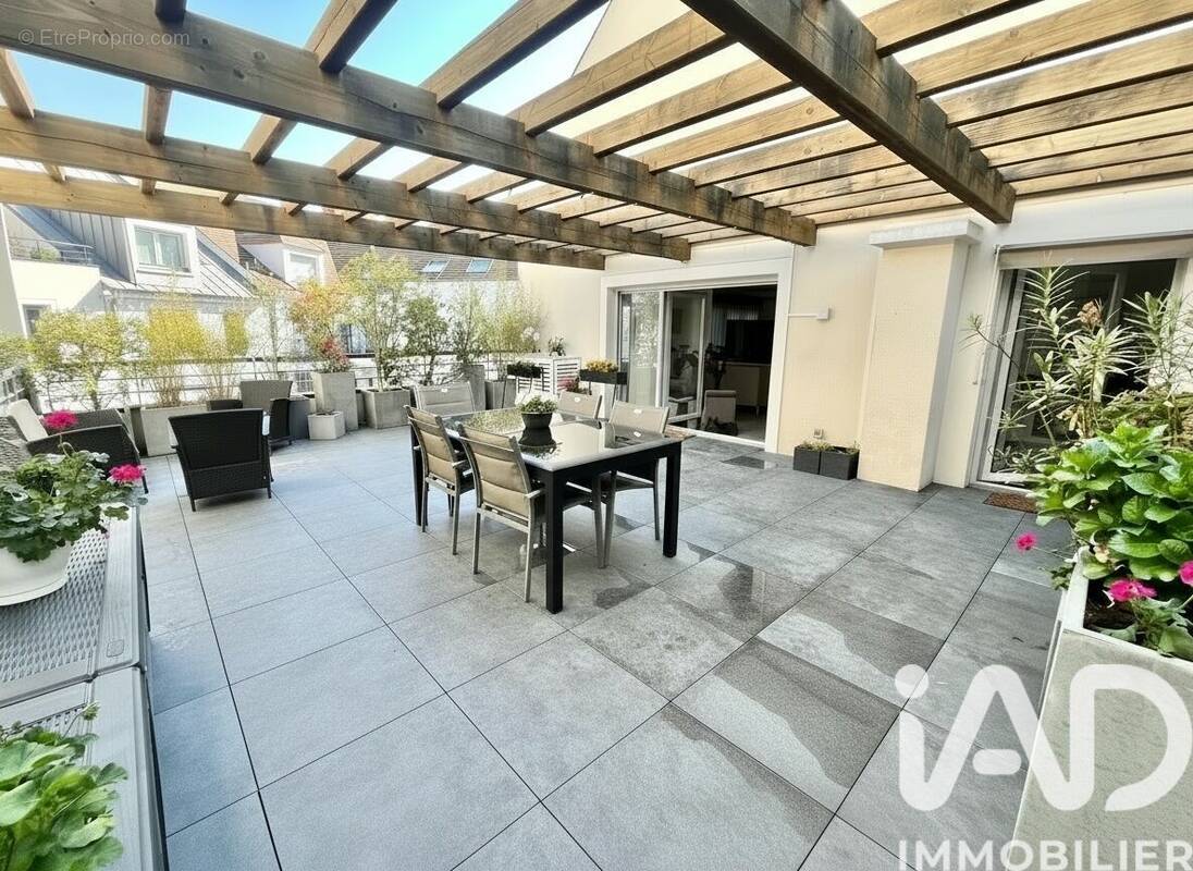 Photo 1 - Appartement à OZOIR-LA-FERRIERE