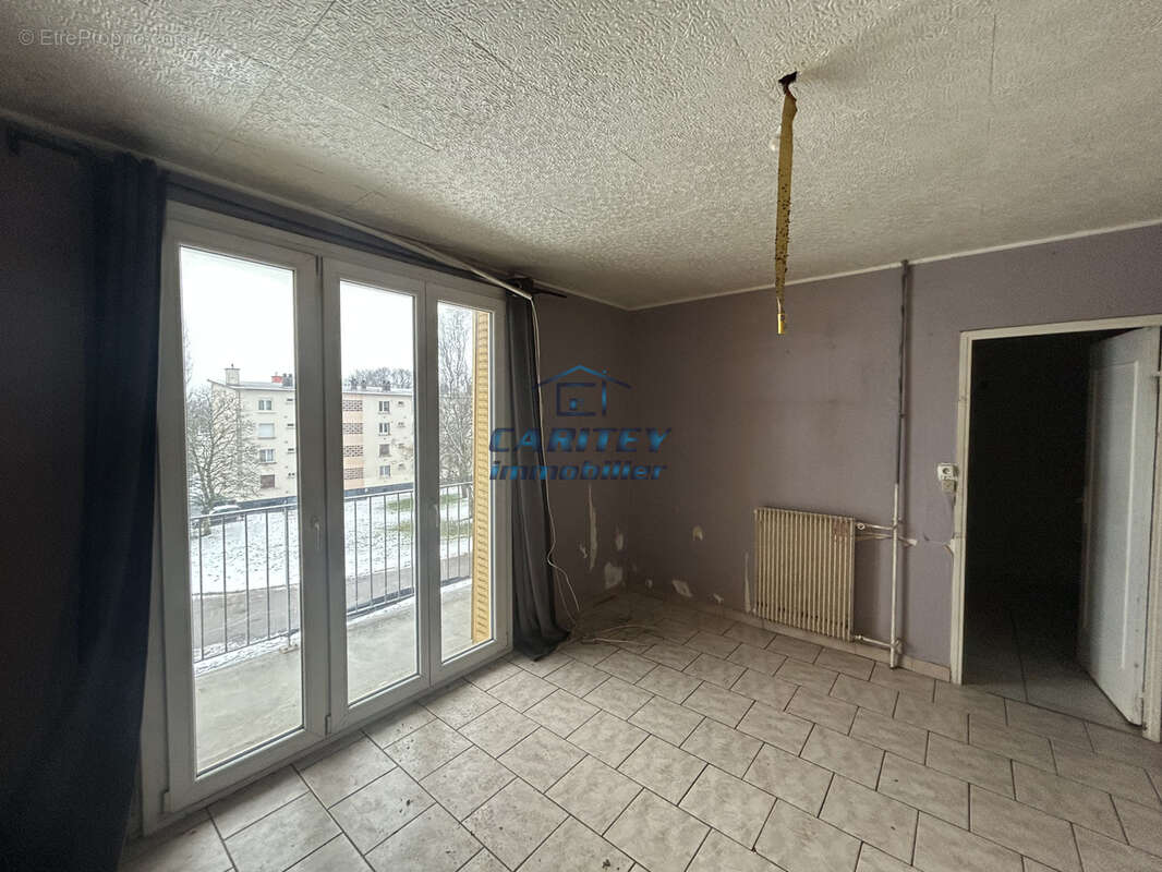 Appartement à LUXEUIL-LES-BAINS
