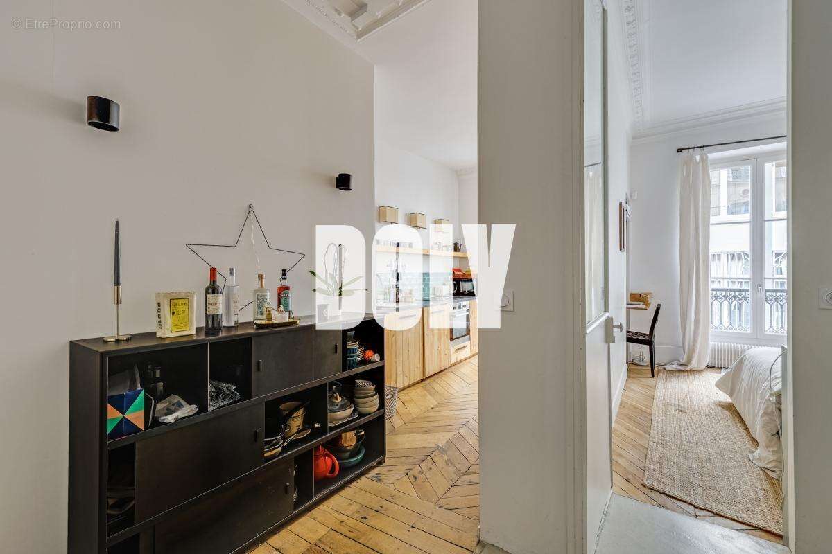 DOLY - APPARTEMENT - 48 m2 - Rue D'Enghien, 75010 - photo 7