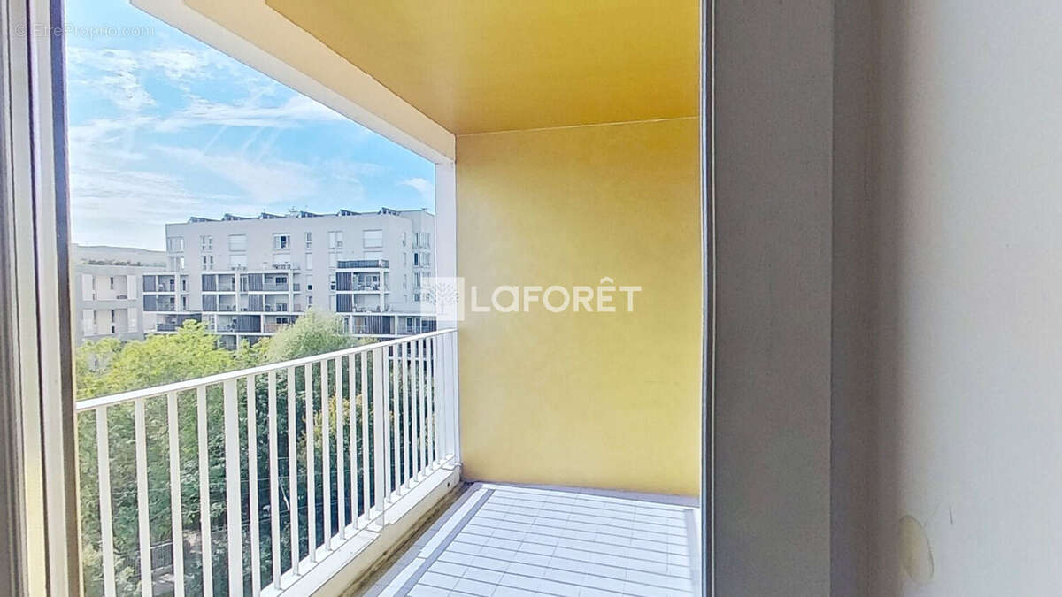 Appartement à LYON-8E