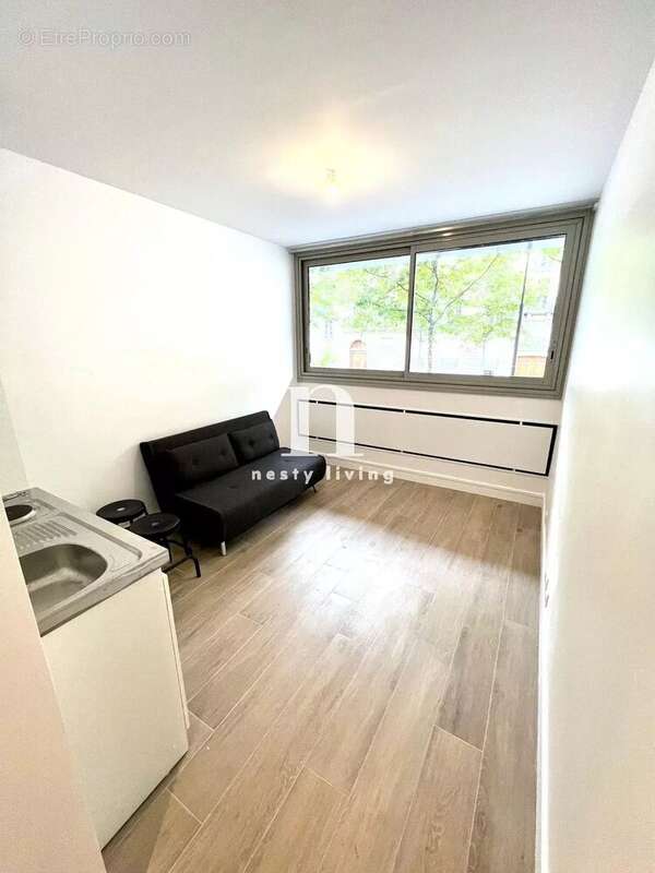 Appartement à PARIS-7E