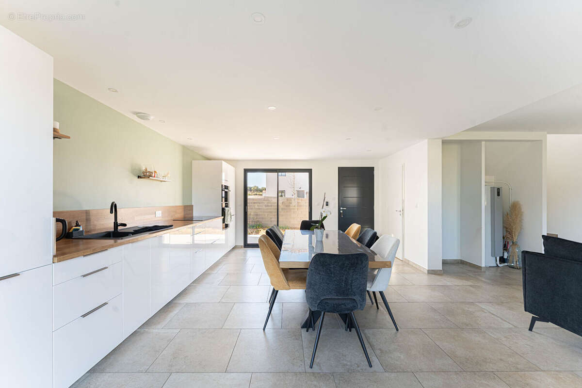 Maison à PORT-DE-BOUC