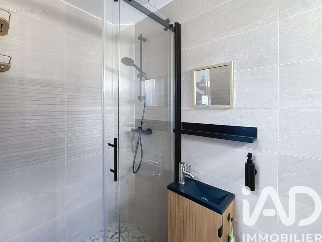 Maison 91 m² à Chaville  - photo 6