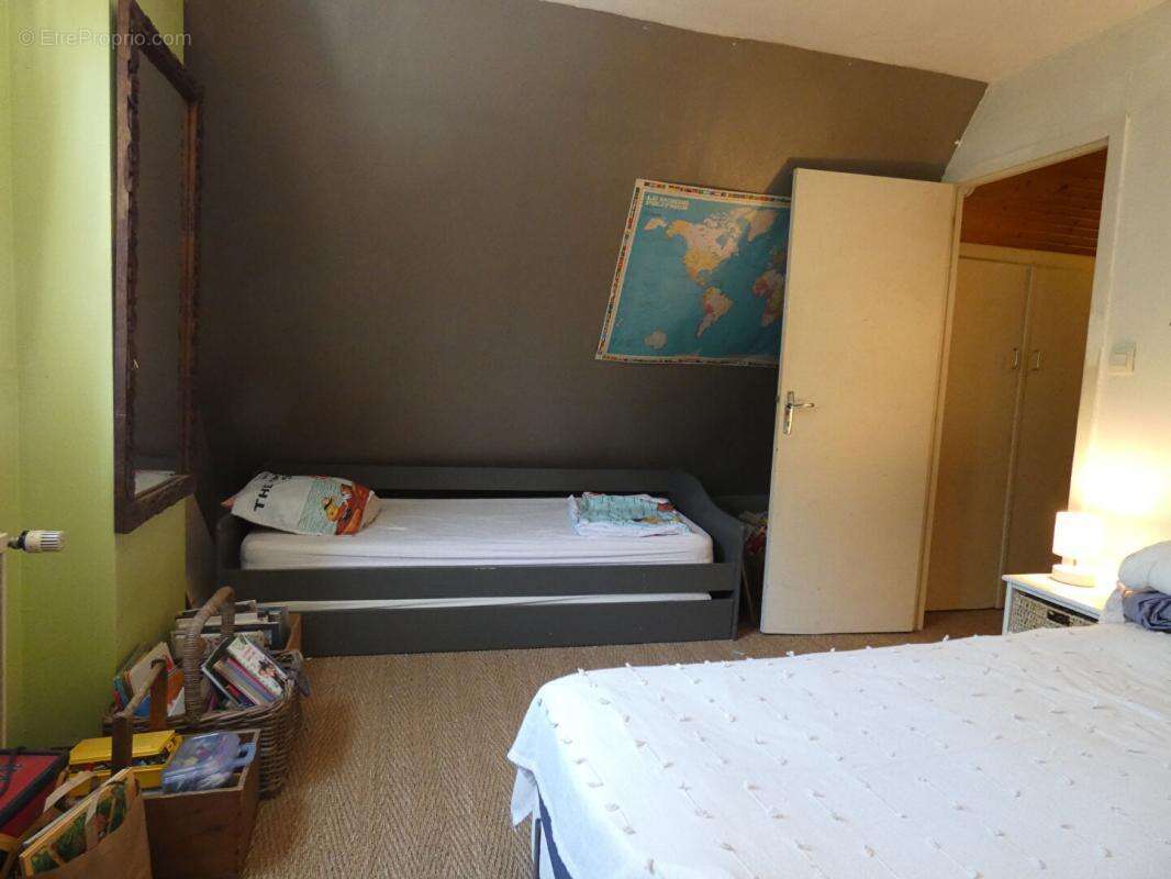 A 20kms des villes de QUIMPERLE et LORIENT, Maison de 134m2  - (160m2 au sol)  - sur environ 2,8 hectares ! - photo 15