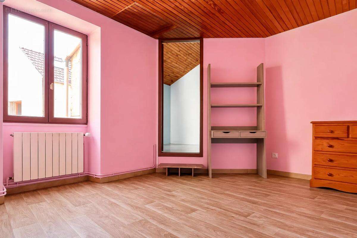 Appartement à VAUREAL