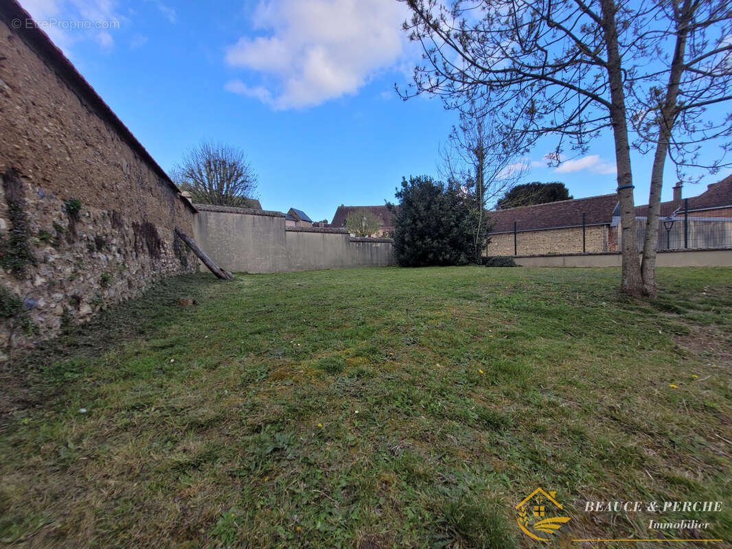 Maison à ILLIERS-COMBRAY