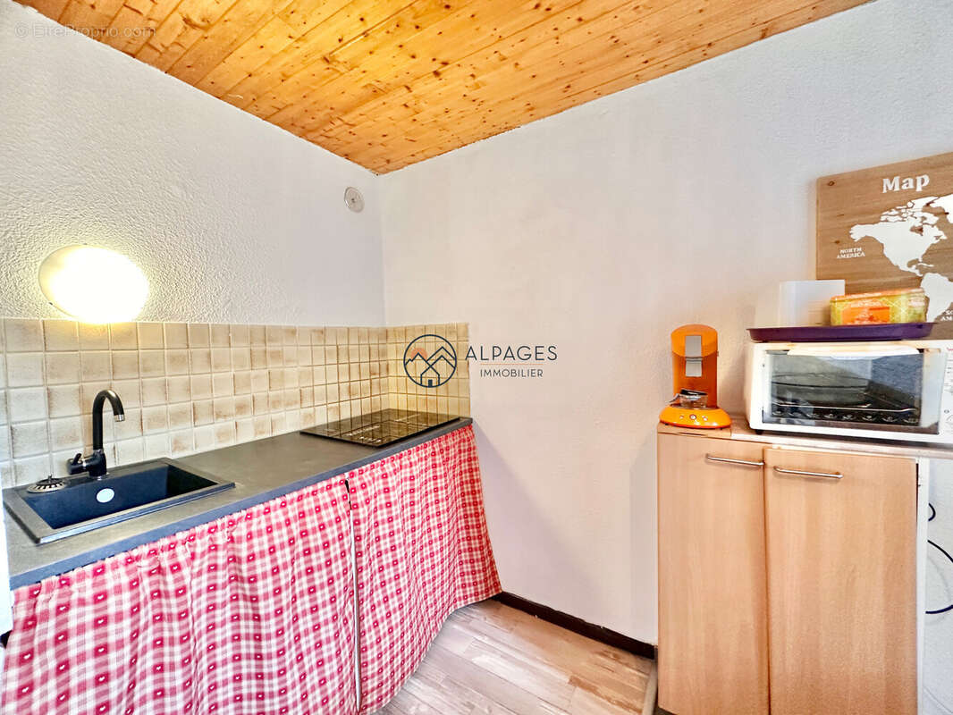 Appartement à AIGUILLES