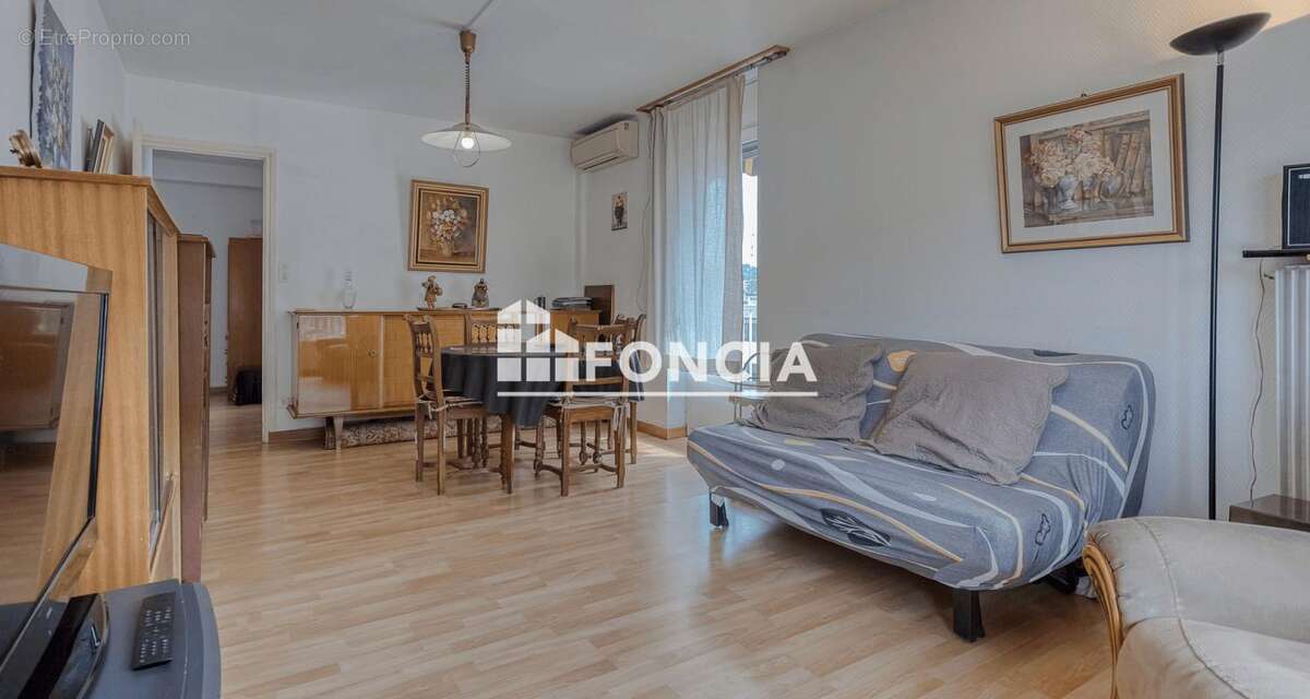 Appartement à AIX-LES-BAINS