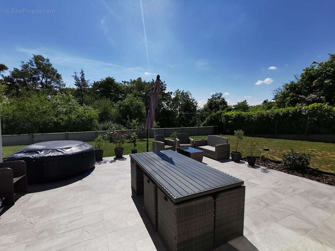 Maison à SAINT-MARTIN-DE-NIGELLES