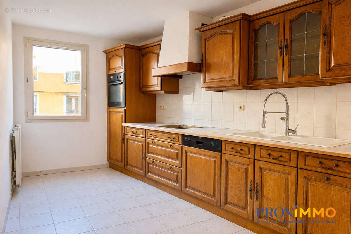 Appartement 80 m² à Voiron  - photo 4