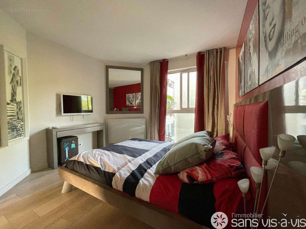 Appartement à SURESNES