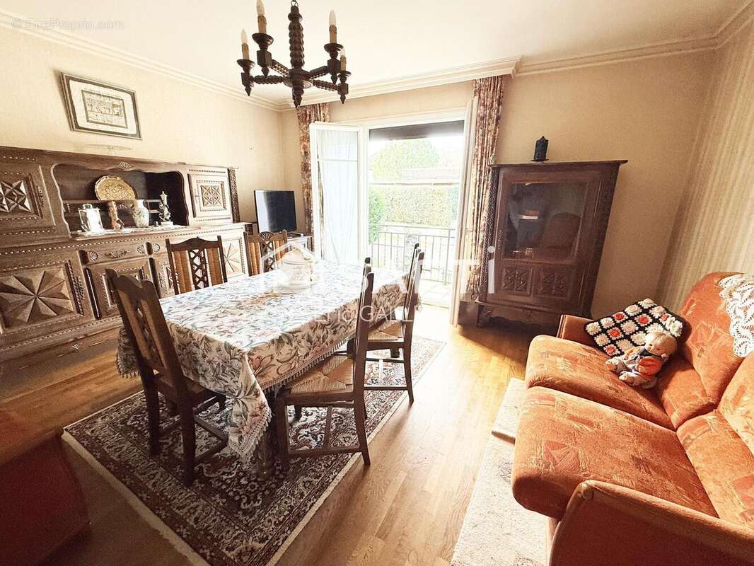 Photo 2 - Maison à VOUTEZAC