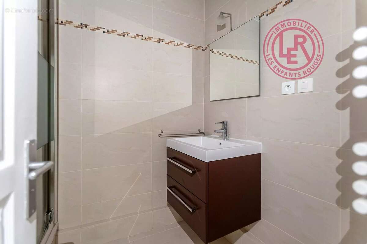 Appartement à PARIS-4E