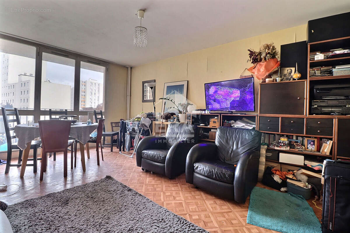 Appartement à SAINT-DENIS