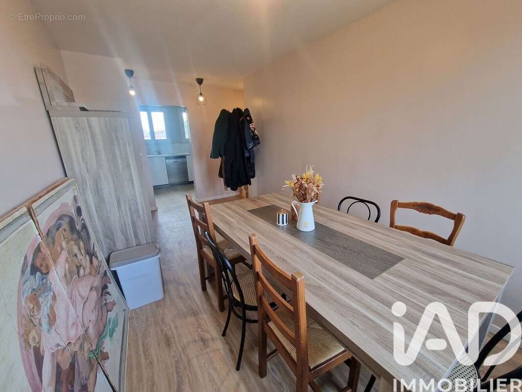 Photo 6 - Appartement à SAINT-FARGEAU-PONTHIERRY