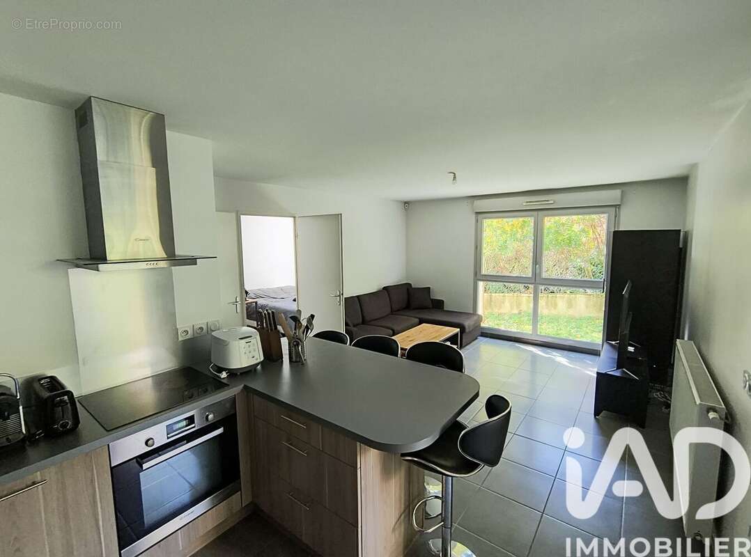 Photo 3 - Appartement à SAINT-PRIEST