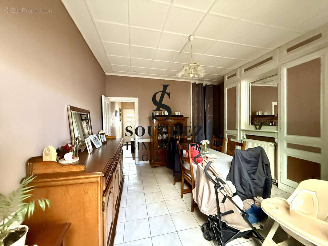 Maison à MONTIGNY-EN-GOHELLE