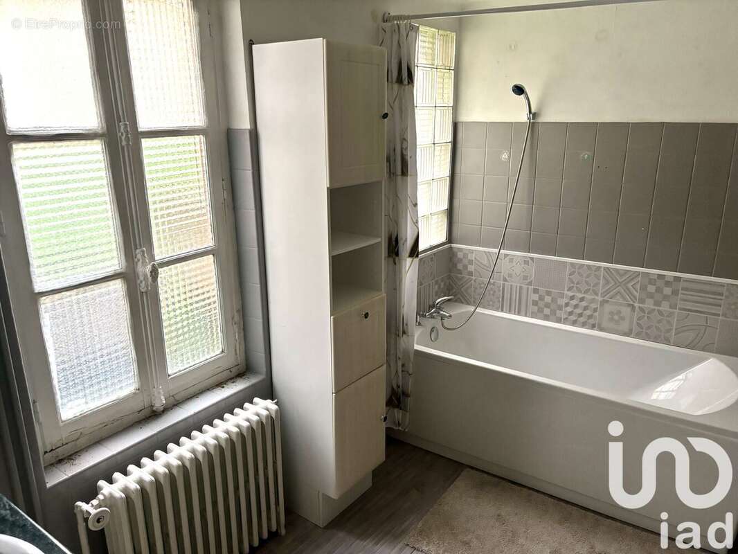 Photo 8 - Appartement à BOURBON-LANCY