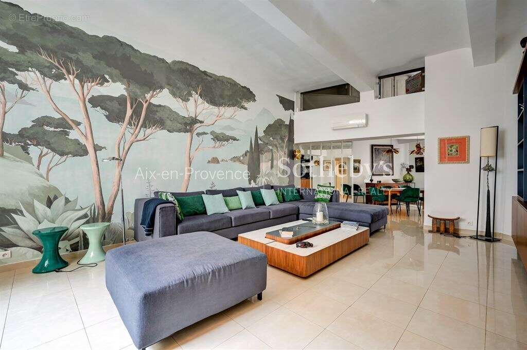 Appartement à AIX-EN-PROVENCE