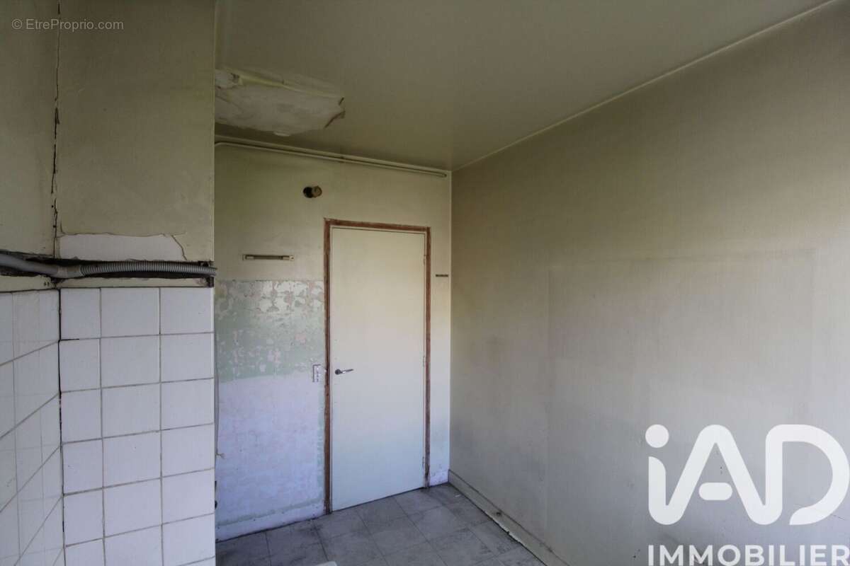 Photo 5 - Appartement à LE PLESSIS-BOUCHARD