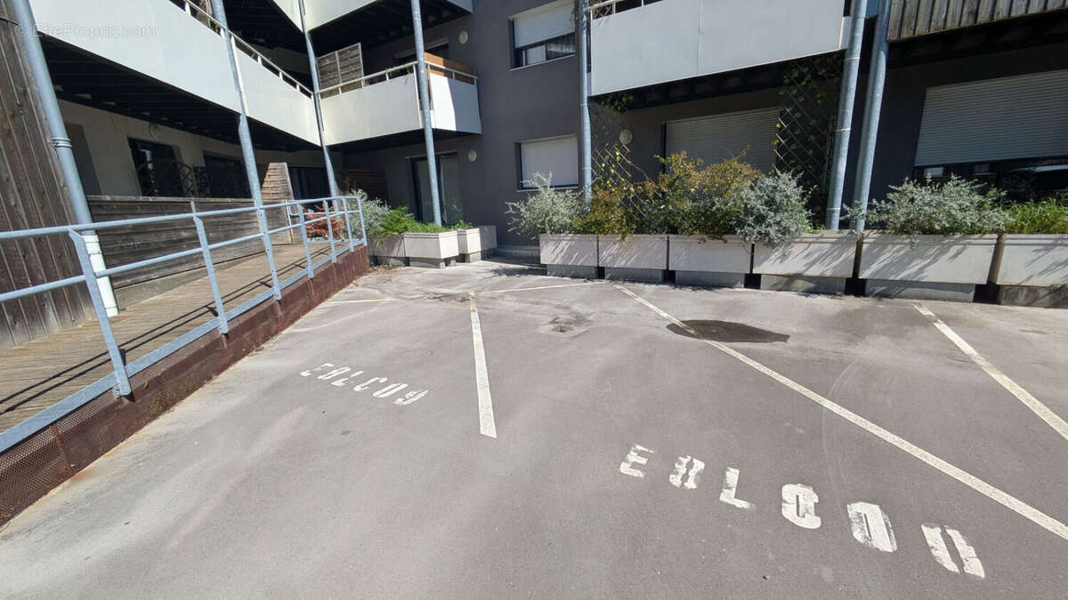 Parking à ROCHEFORT