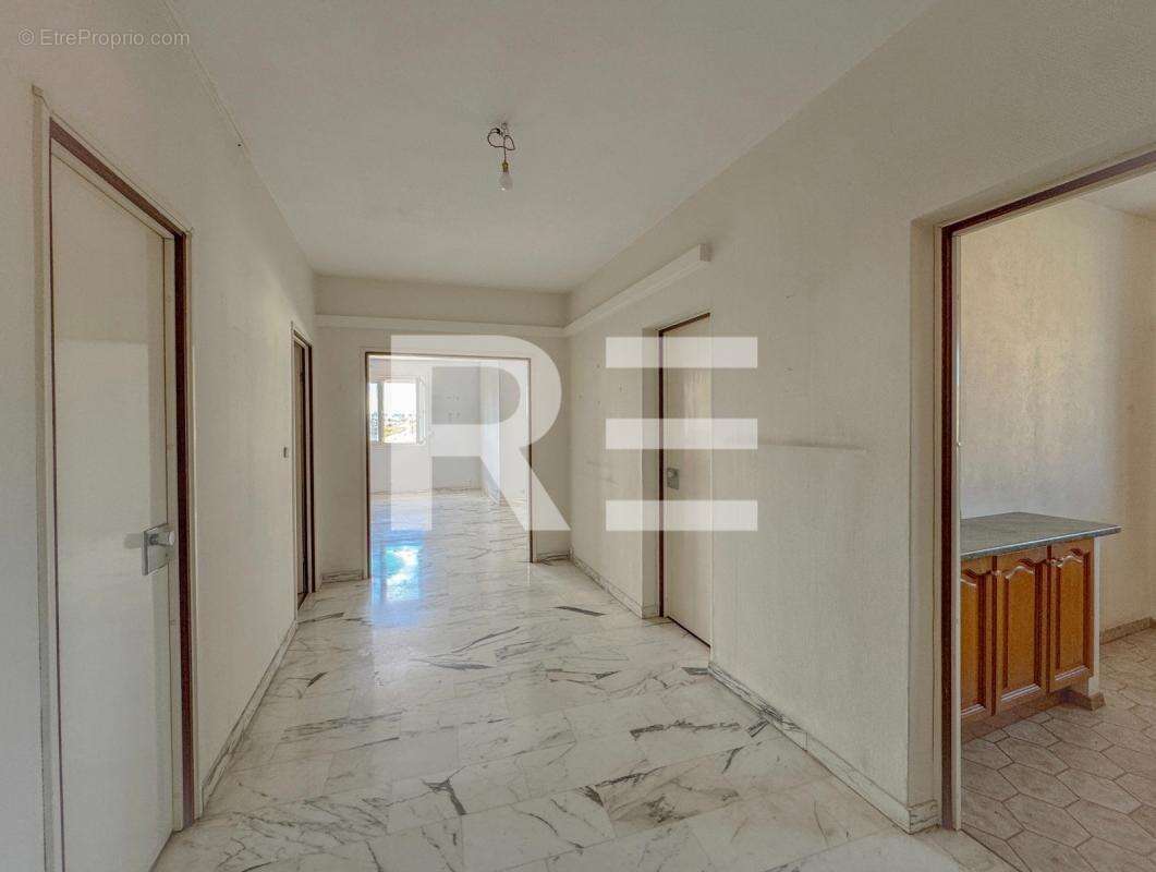 Appartement à ARLES