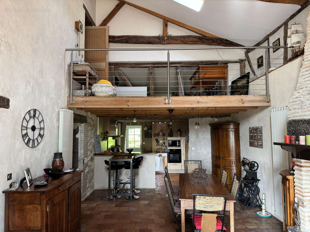 Maison à CASTELJALOUX