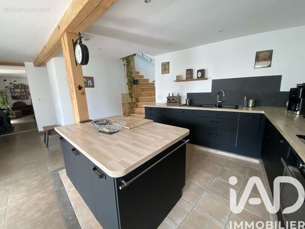 Photo 6 - Maison à LONGEVES