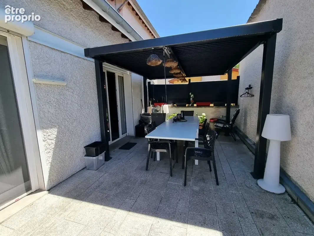Maison rénovée avec appartement indépendant - belles prestations - photo 8