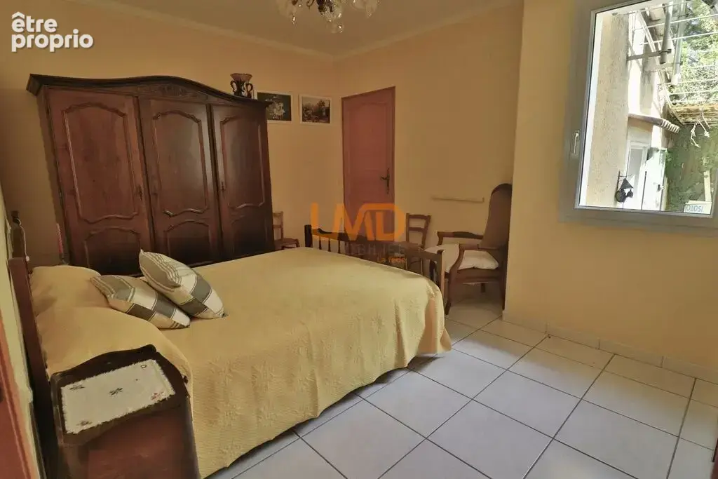 Brignoles: maison 142m2 proche centre ville - photo 9