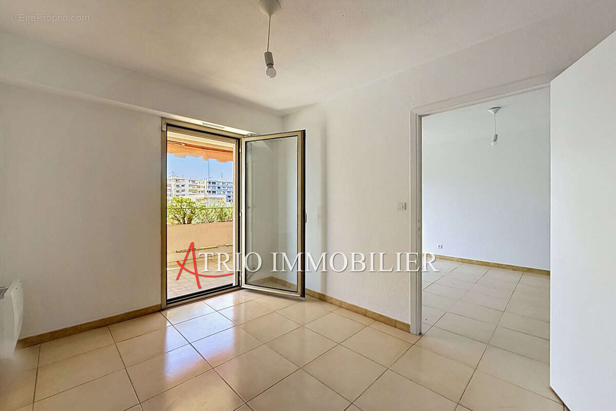 Appartement à CAGNES-SUR-MER