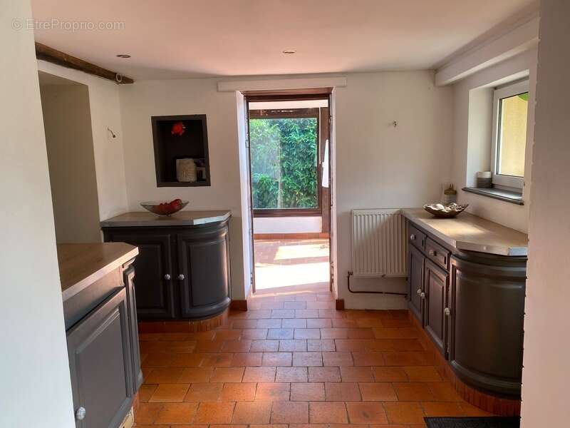 Maison à VOIVRES-LES-LE-MANS