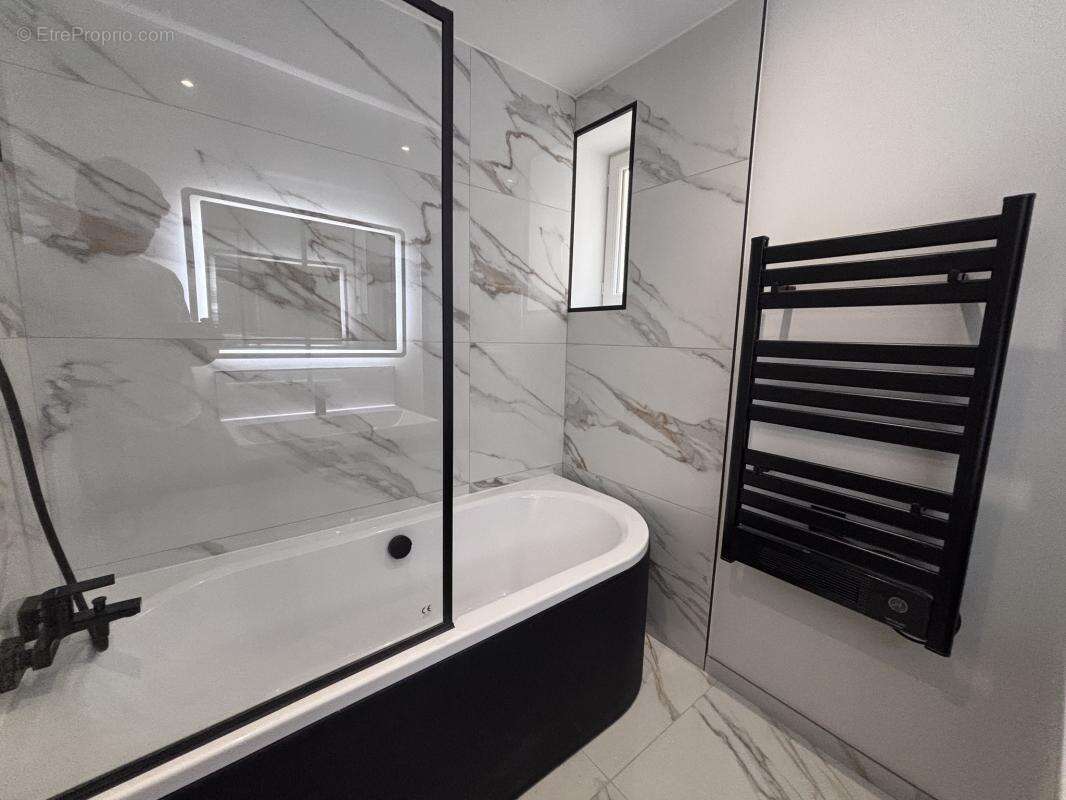 Appartement à SAINT-RAPHAEL